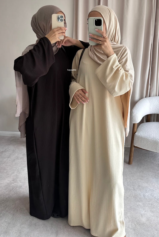 'CLOSED RIBBED ABAYA'