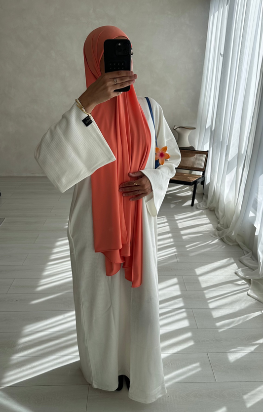 'NORA ABAYA'