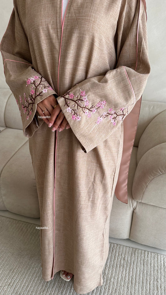 'BLOSSOM SLEEVE ABAYA'