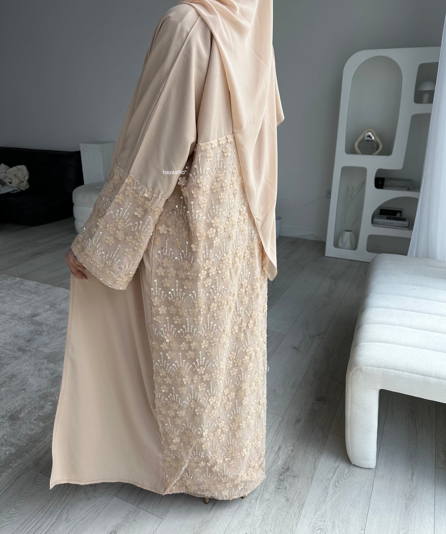 'DAISY LIMITED EDITION ABAYA'