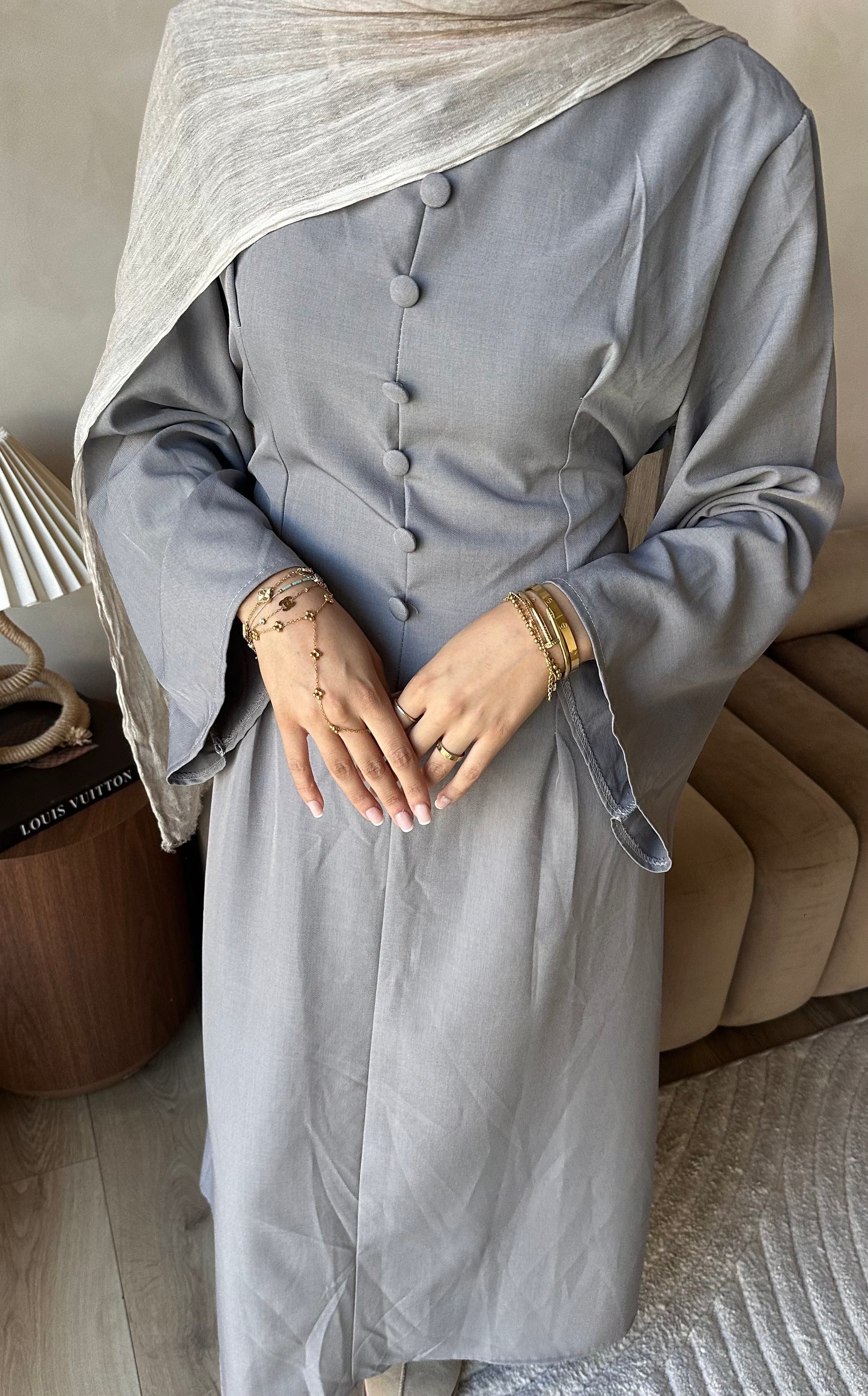 NOOR | Grey