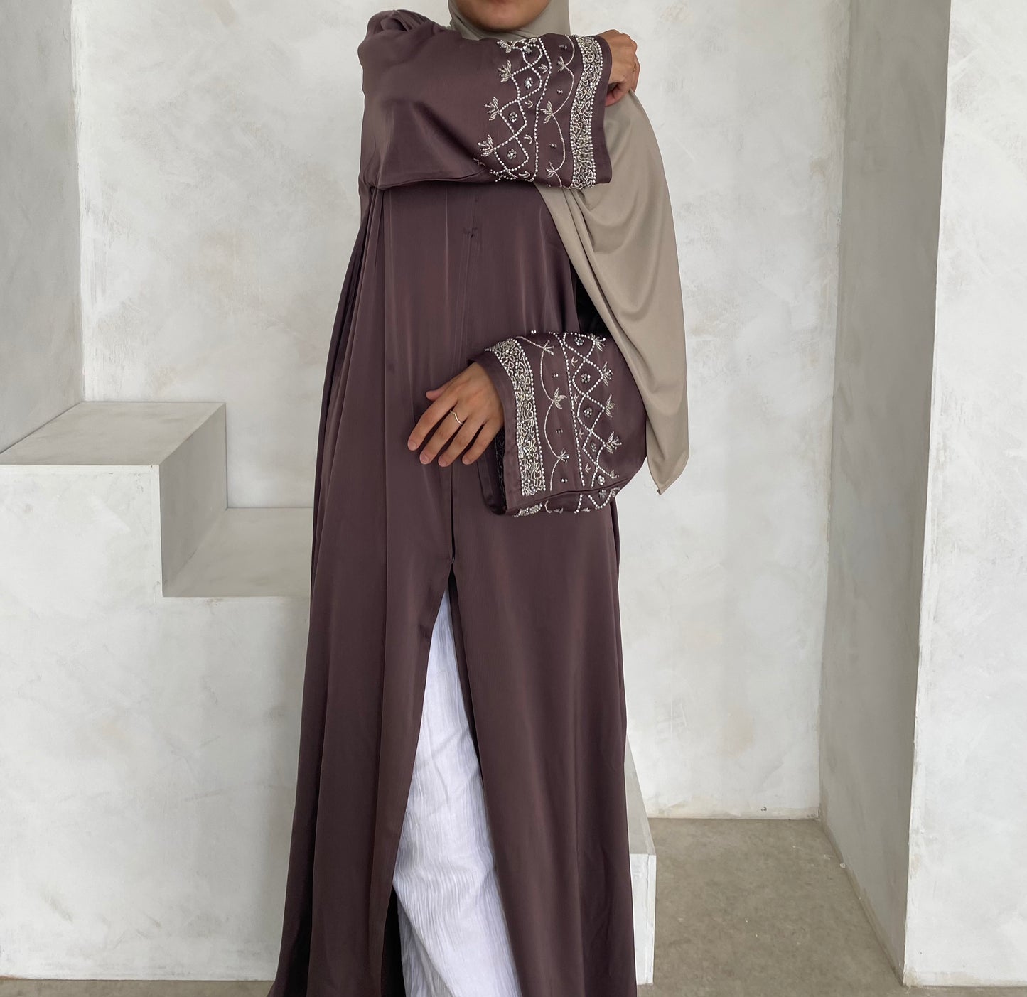 'HENNA ABAYA'