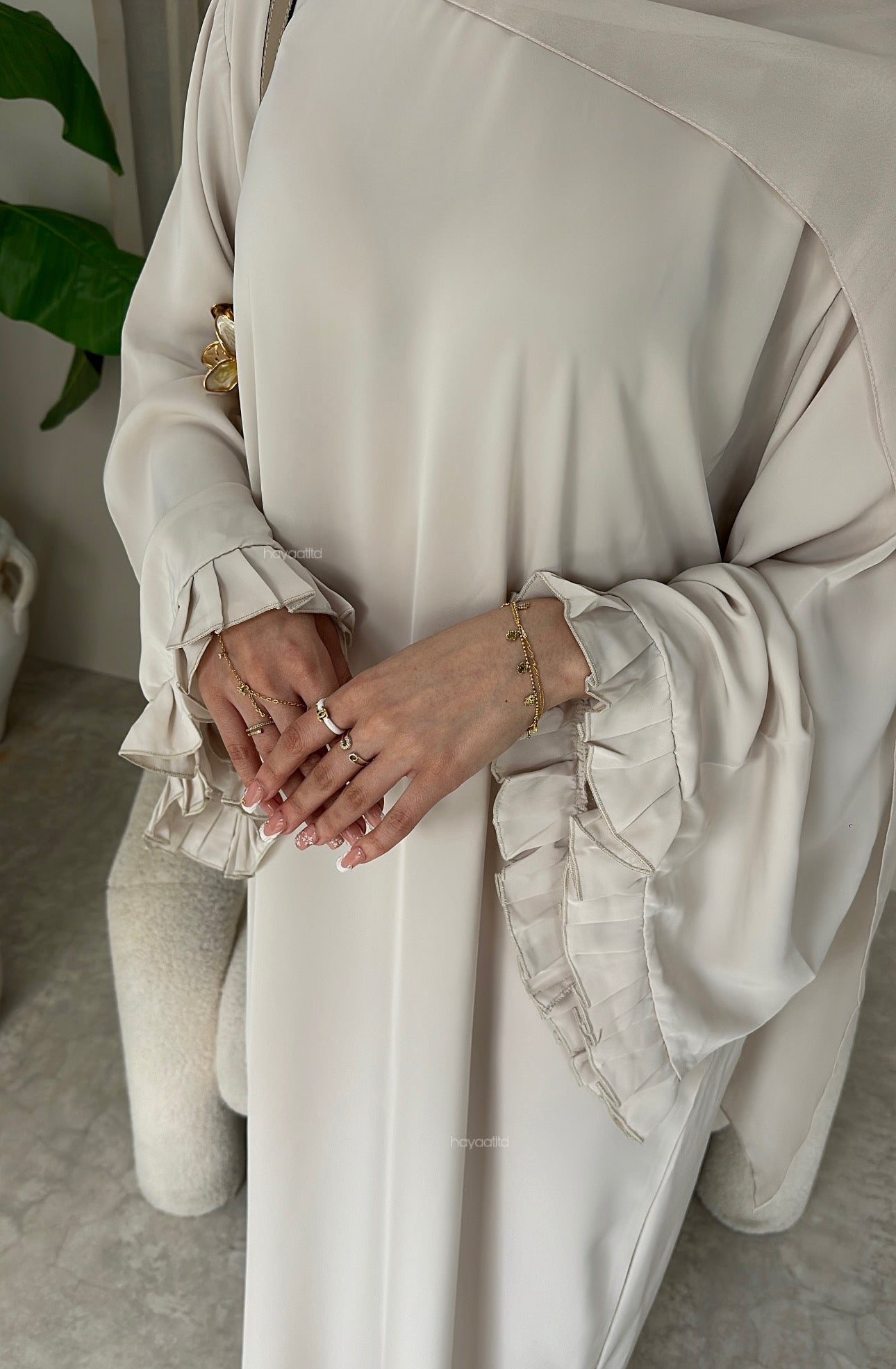 'ZAHRA ABAYA 2.0'