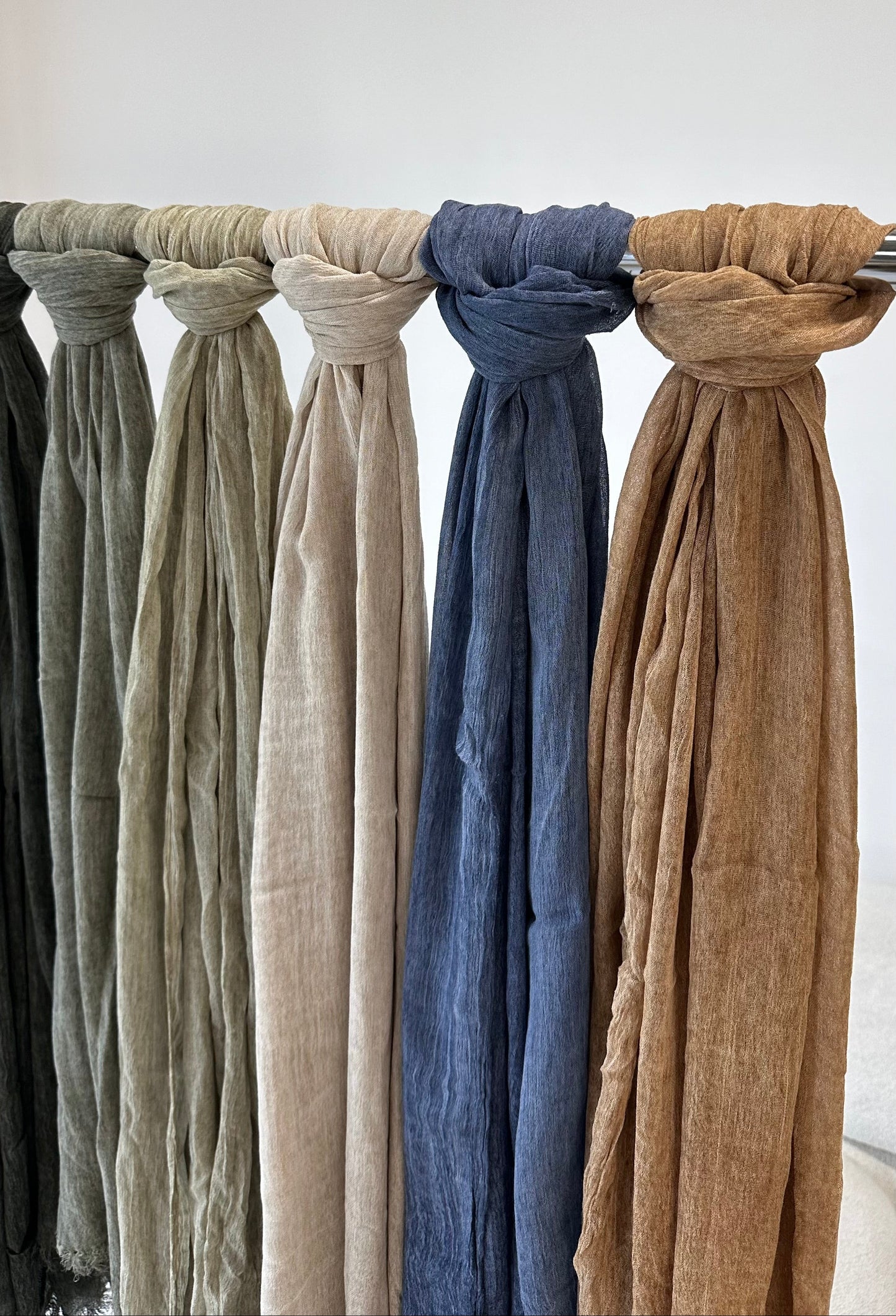 'THAI RAYYON HIJABS'