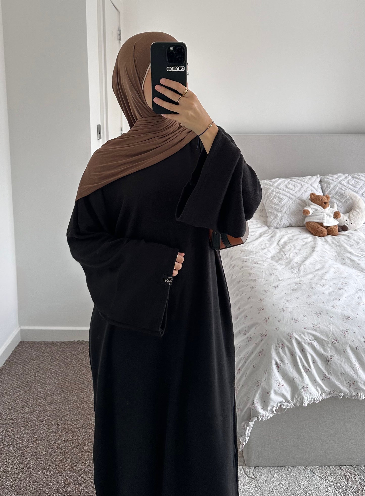 'NOVA CLOSED ABAYA'