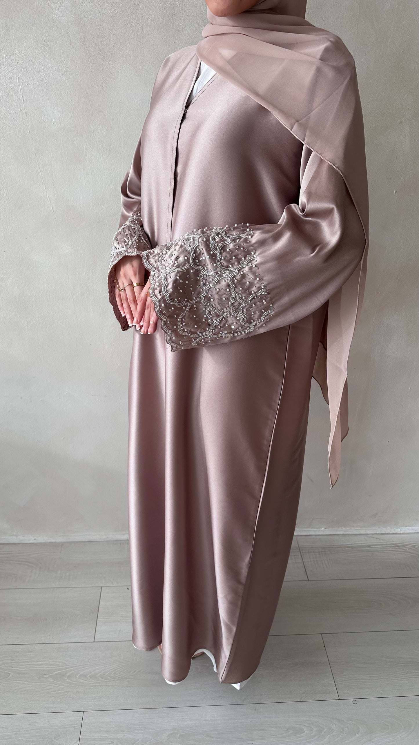 'JASMINE ABAYA'