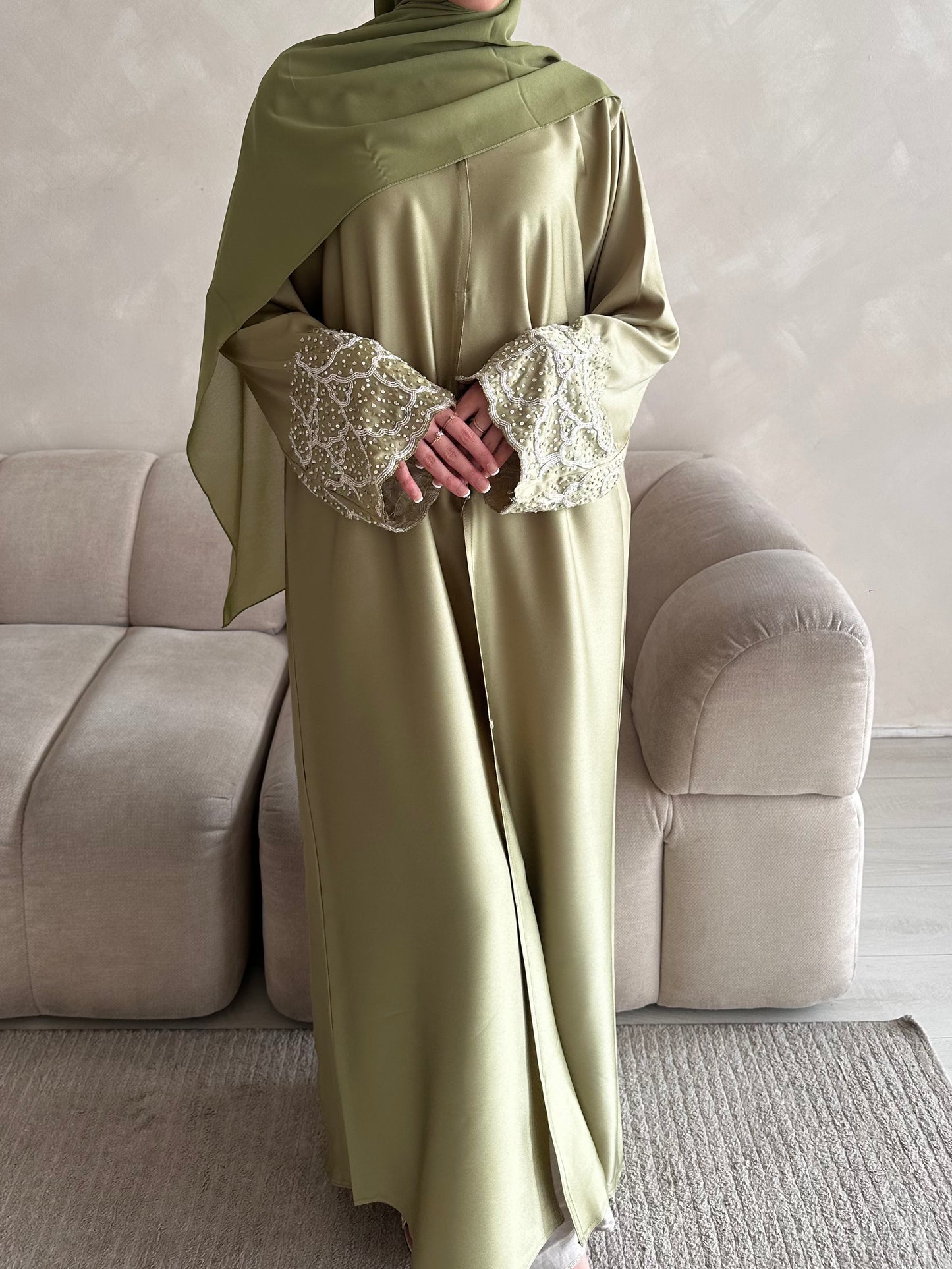 'JASMINE ABAYA'