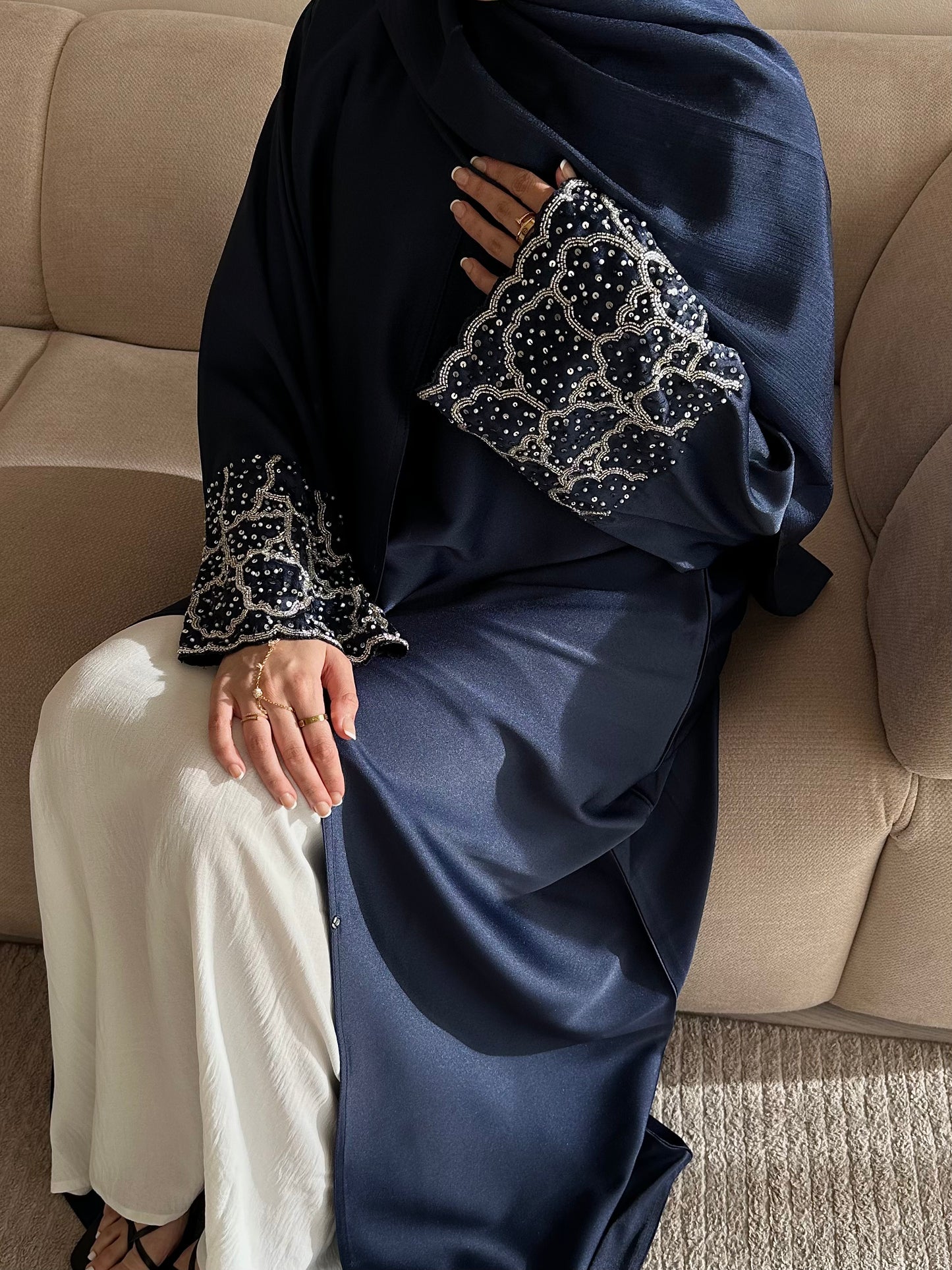 'JASMINE ABAYA'