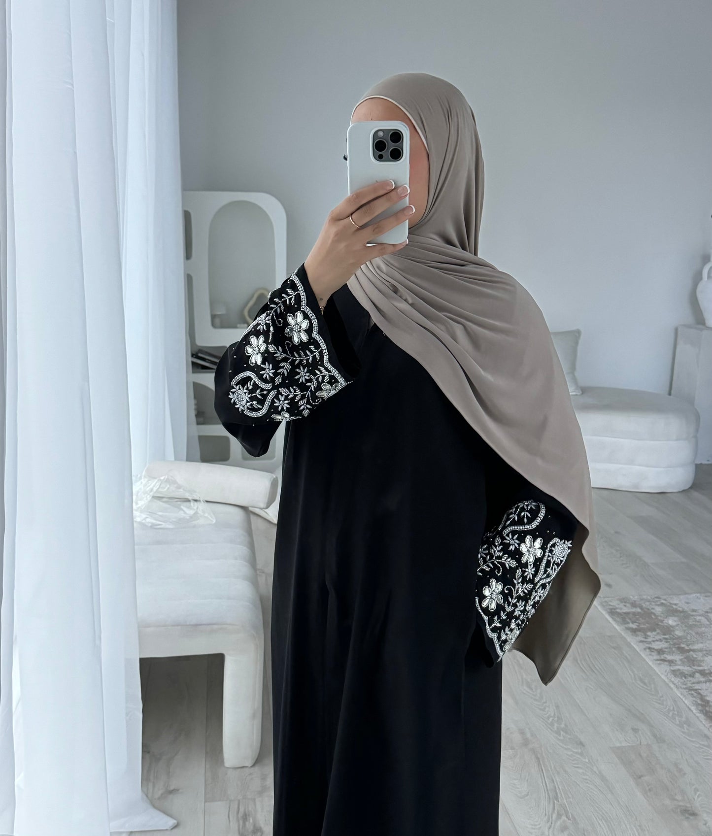 'JAMILA ABAYA'