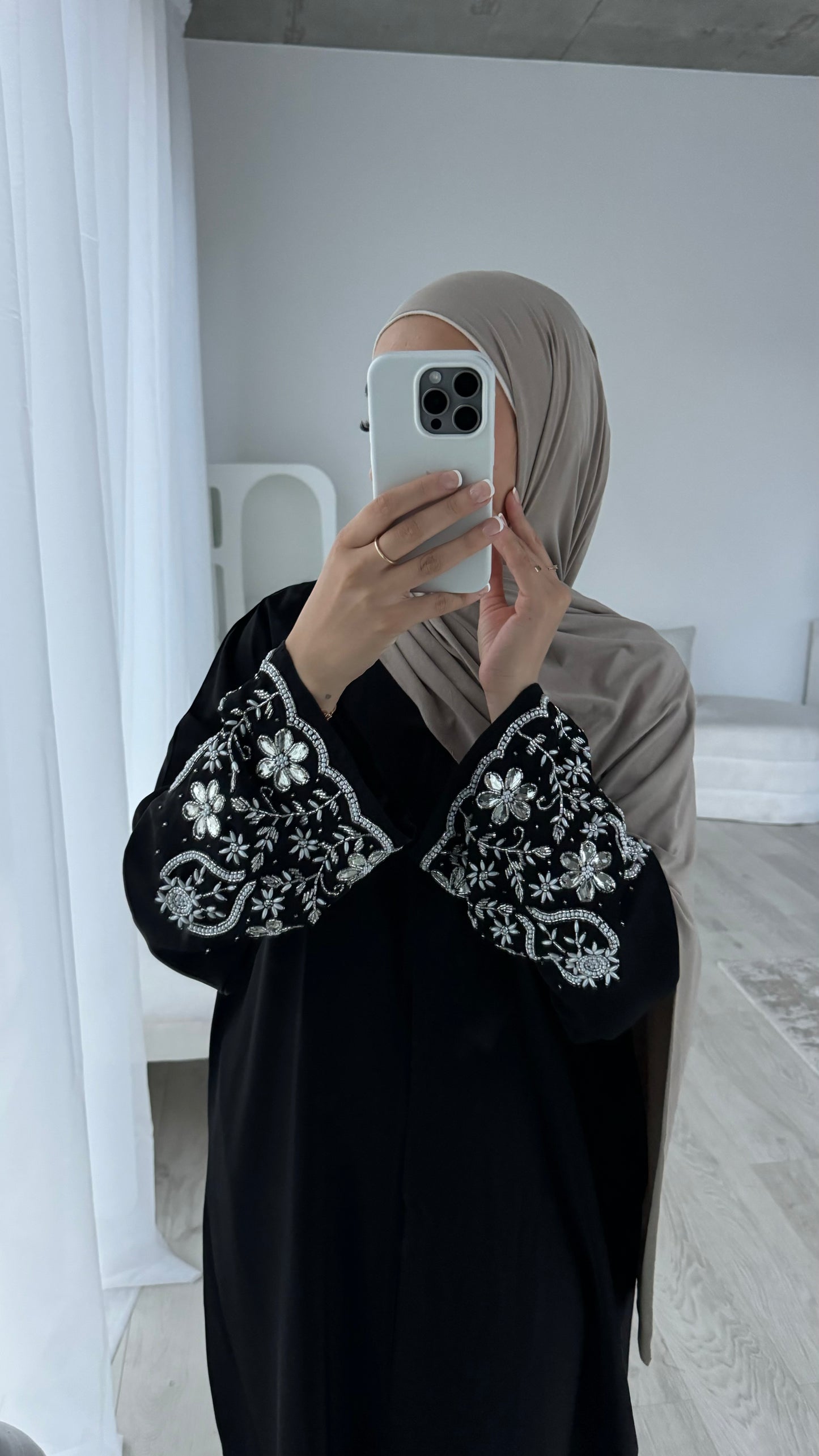 'JAMILA ABAYA'
