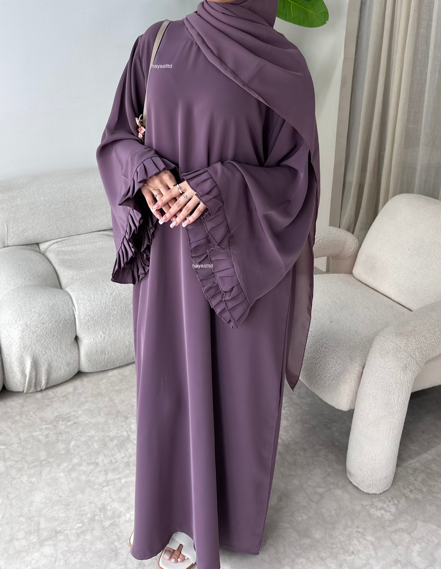 'ZAHRA ABAYA 2.0'