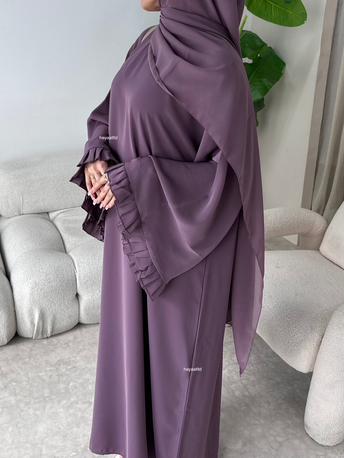 'ZAHRA ABAYA 2.0'