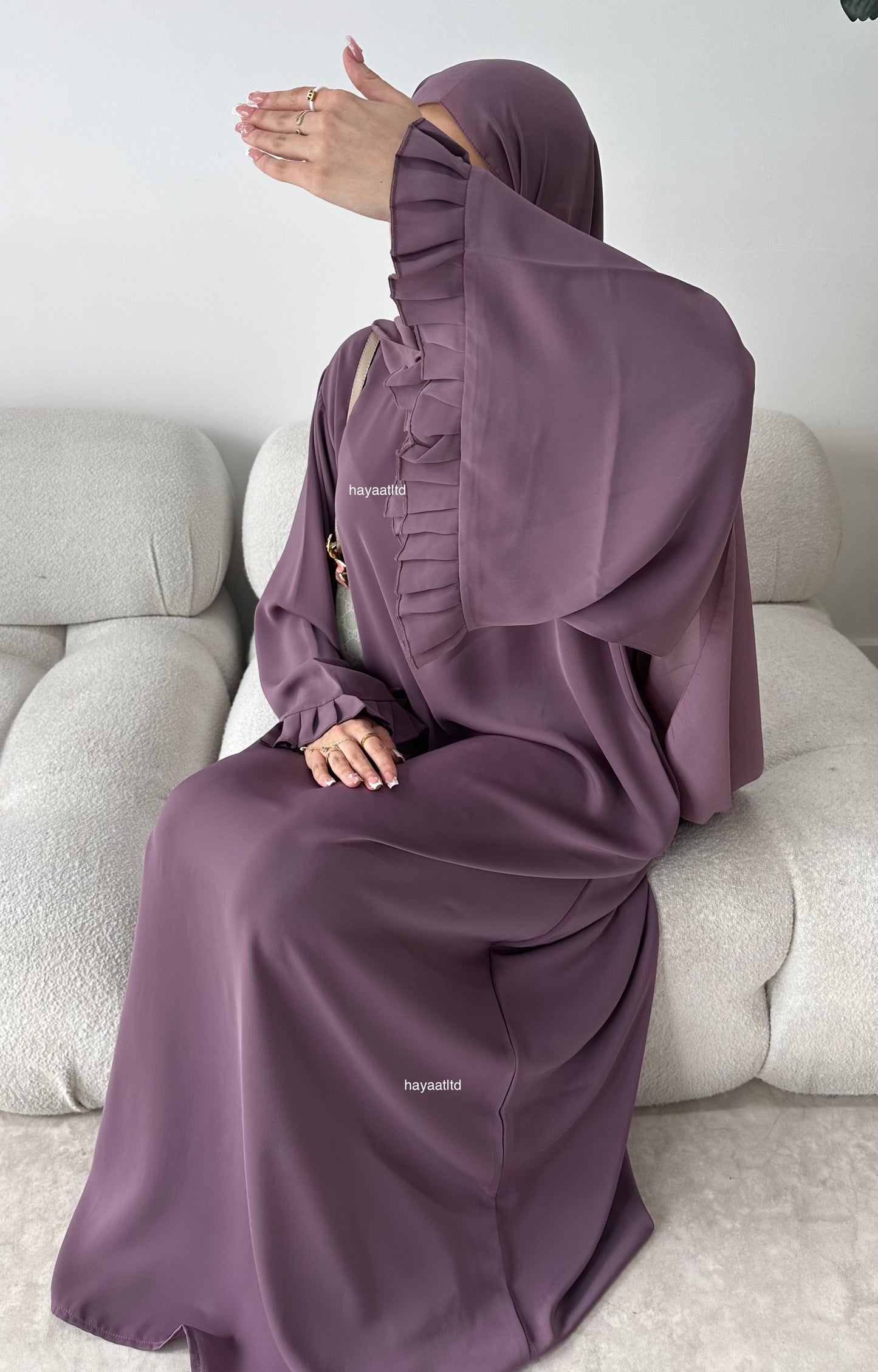 'ZAHRA ABAYA 2.0'