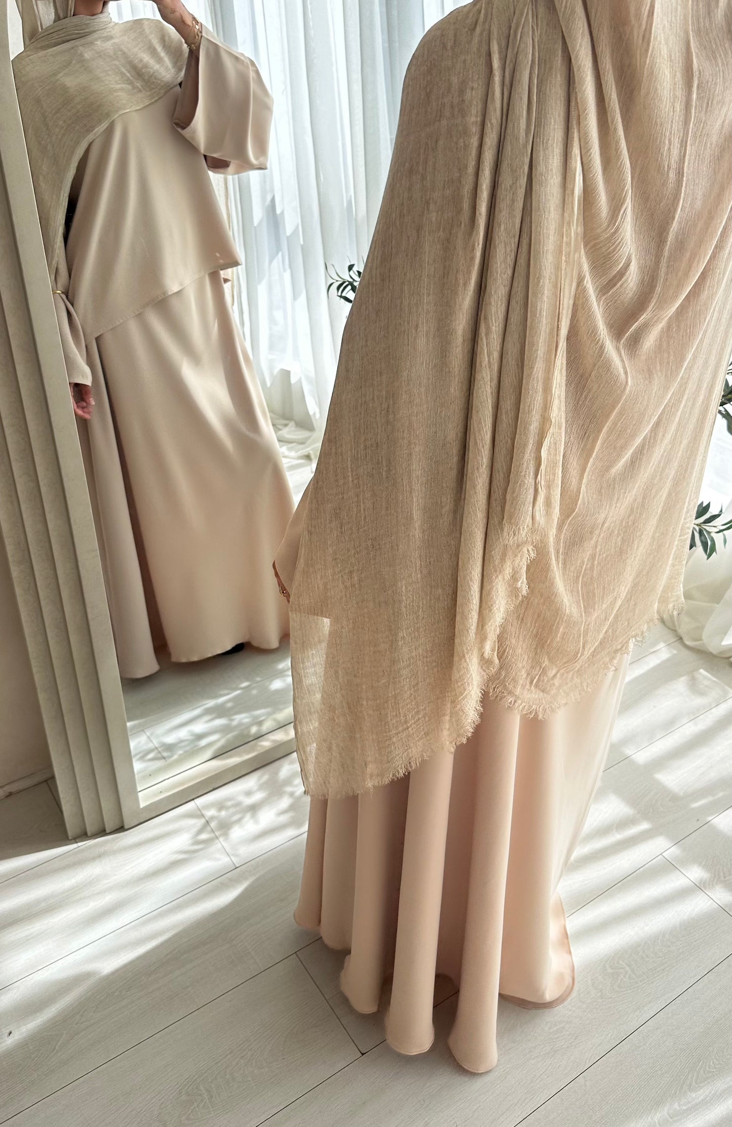 AYLA | Butter Cream