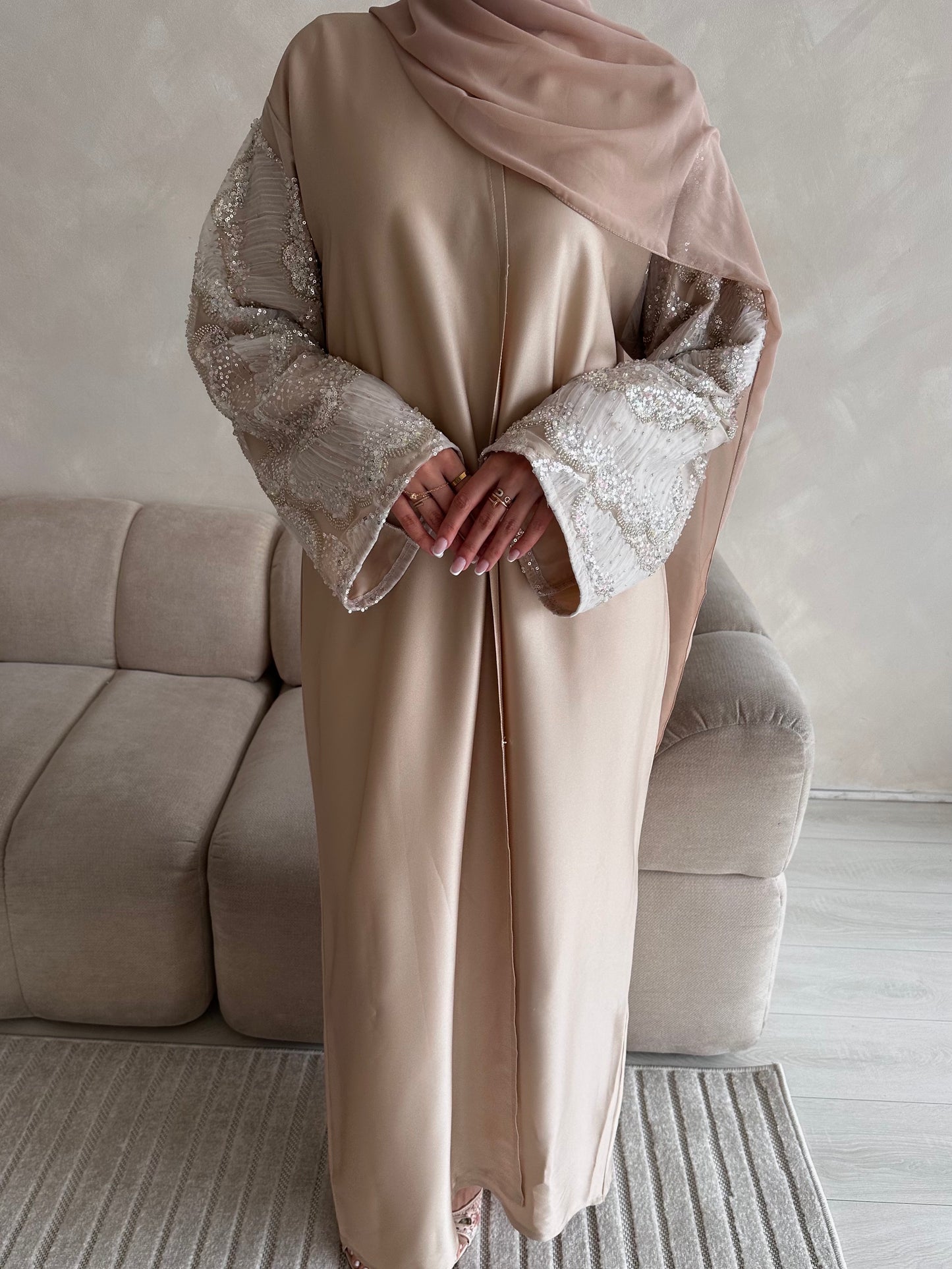 'INARA ABAYA'