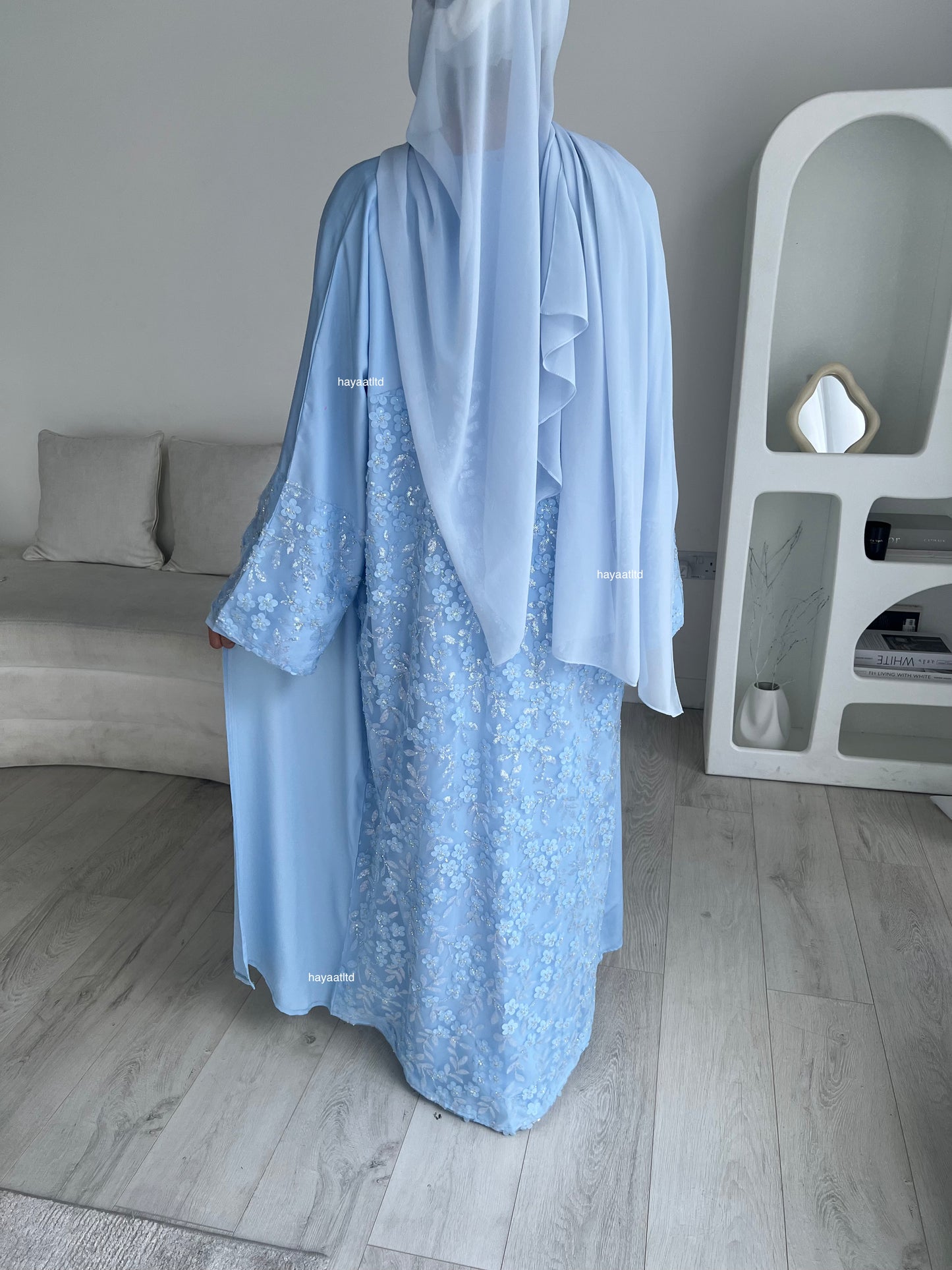 'DAISY LIMITED EDITION ABAYA'