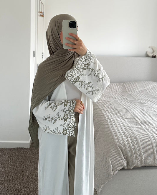 'FLOWER SLEEVE KIMONO'