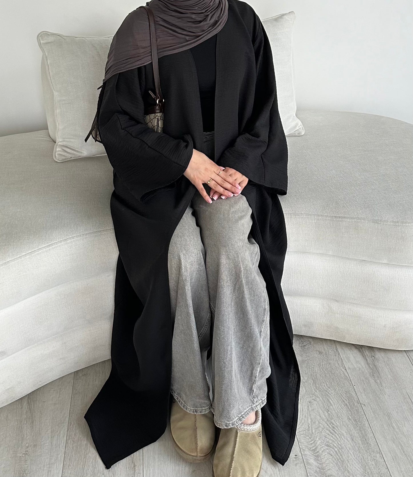 'LEYA BLACK'