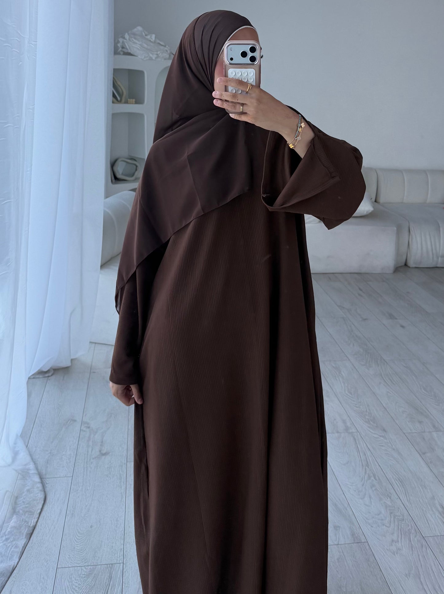 RIBBED ABAYA | Brown