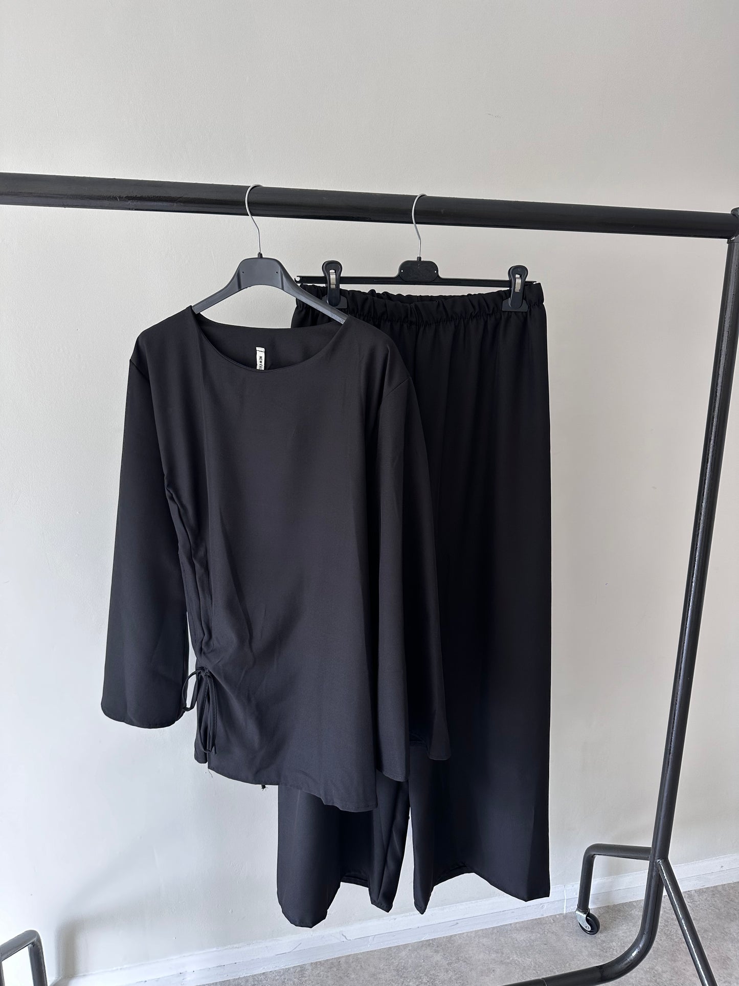 RUCHED SET | Black