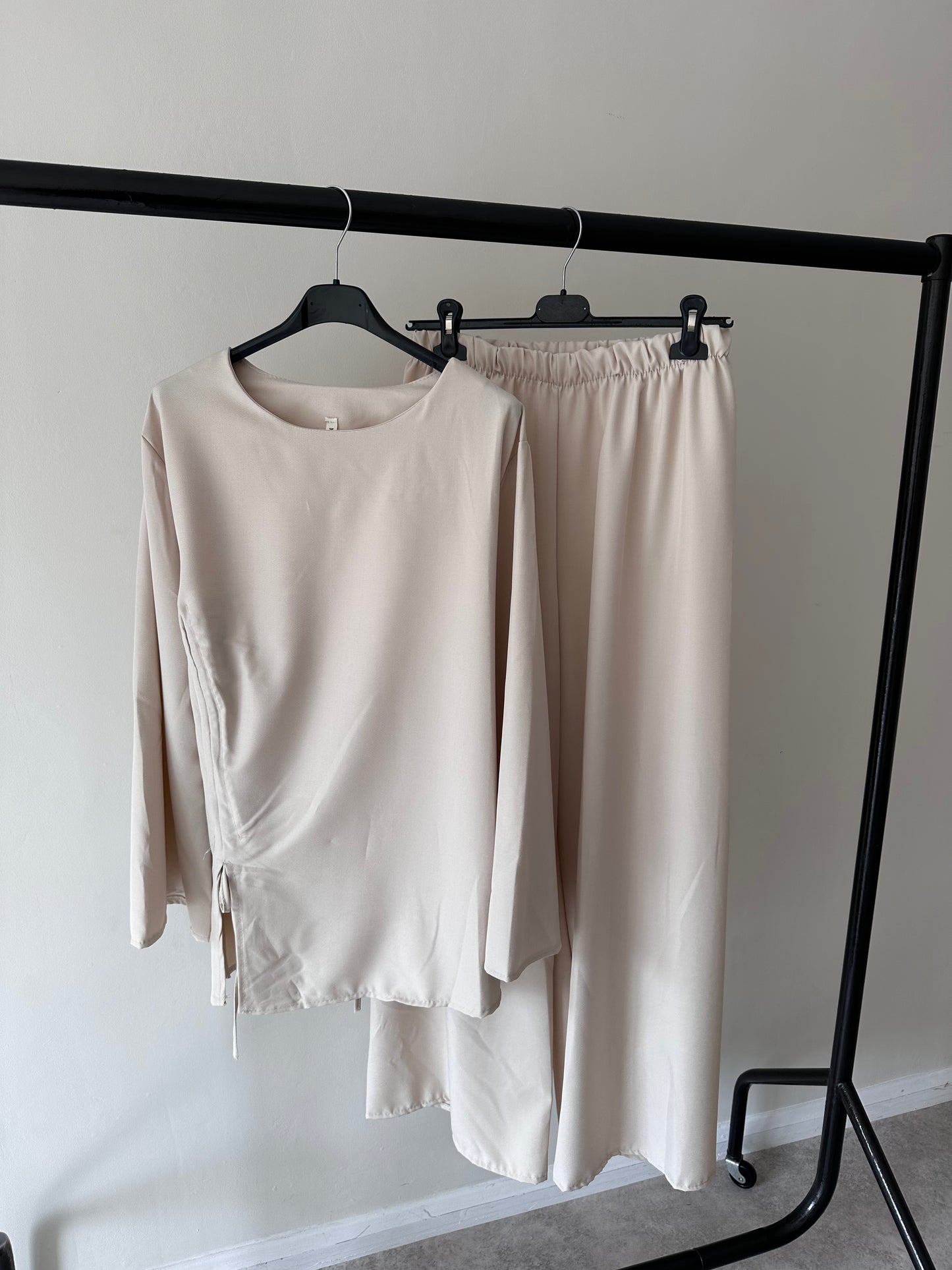 RUCHED SET | Light Cream