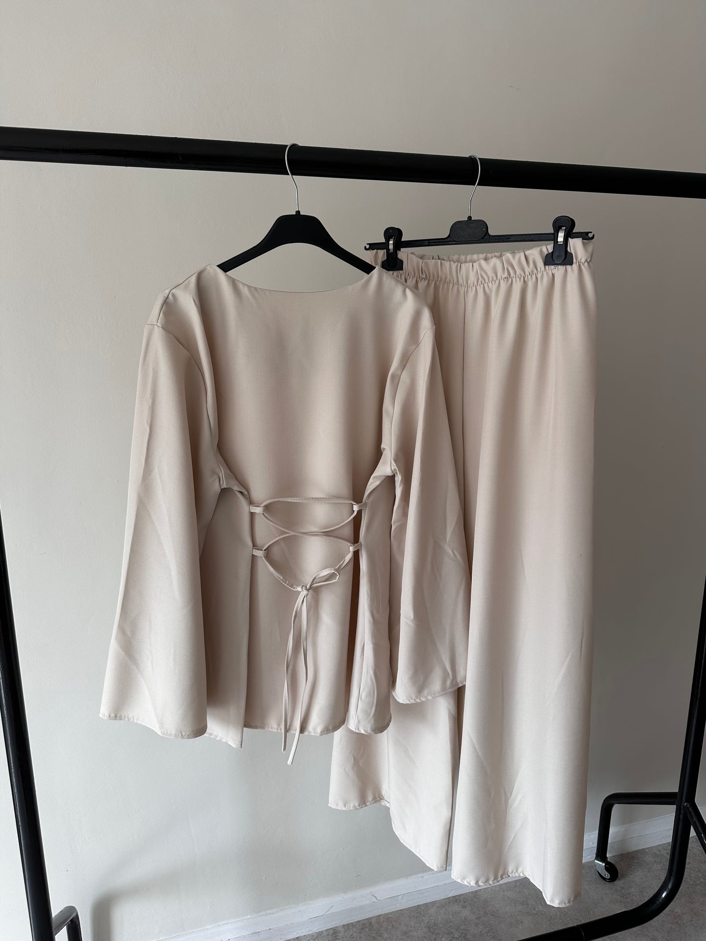 RUCHED SET | Light Cream