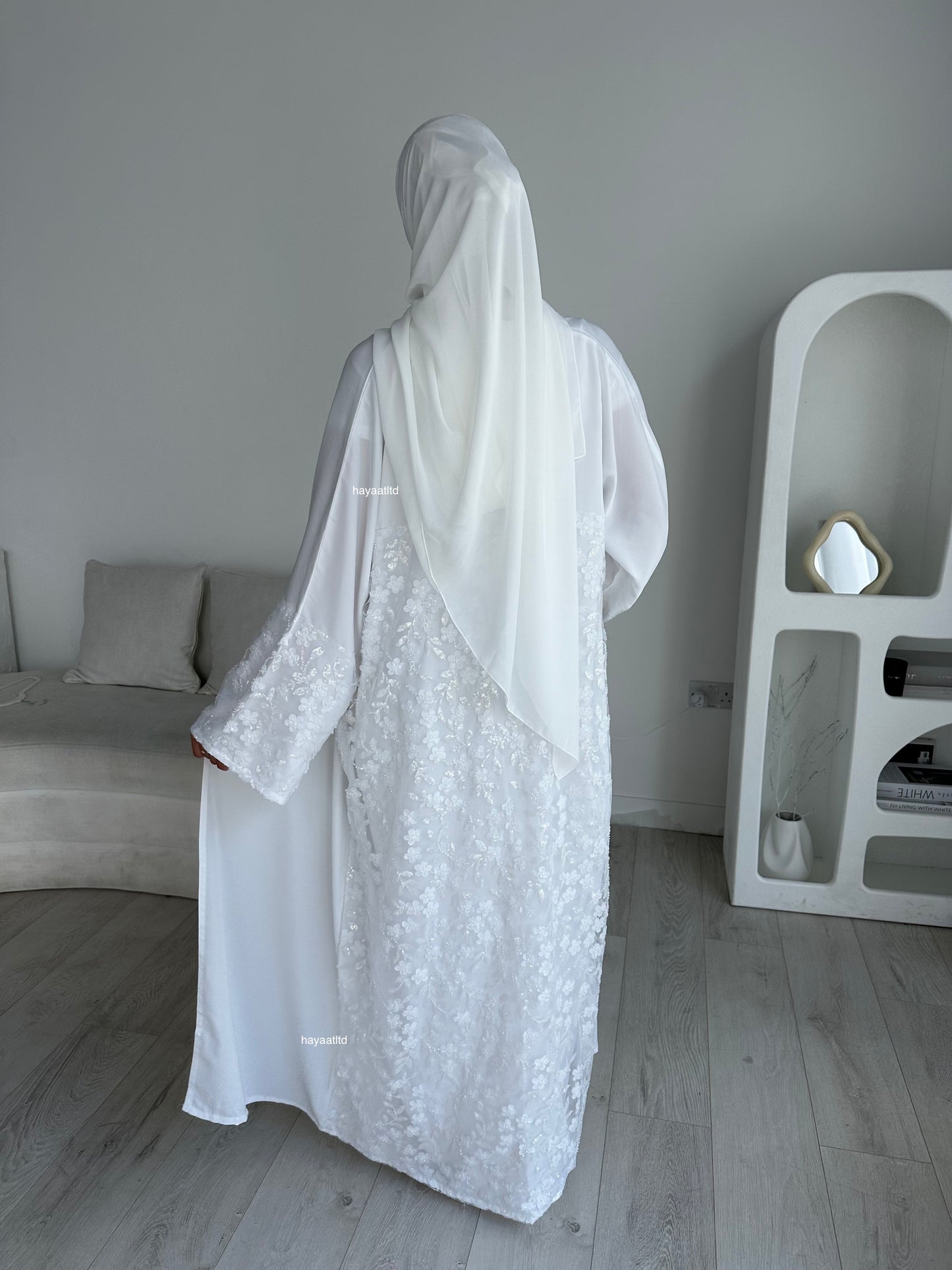 'DAISY LIMITED EDITION ABAYA'