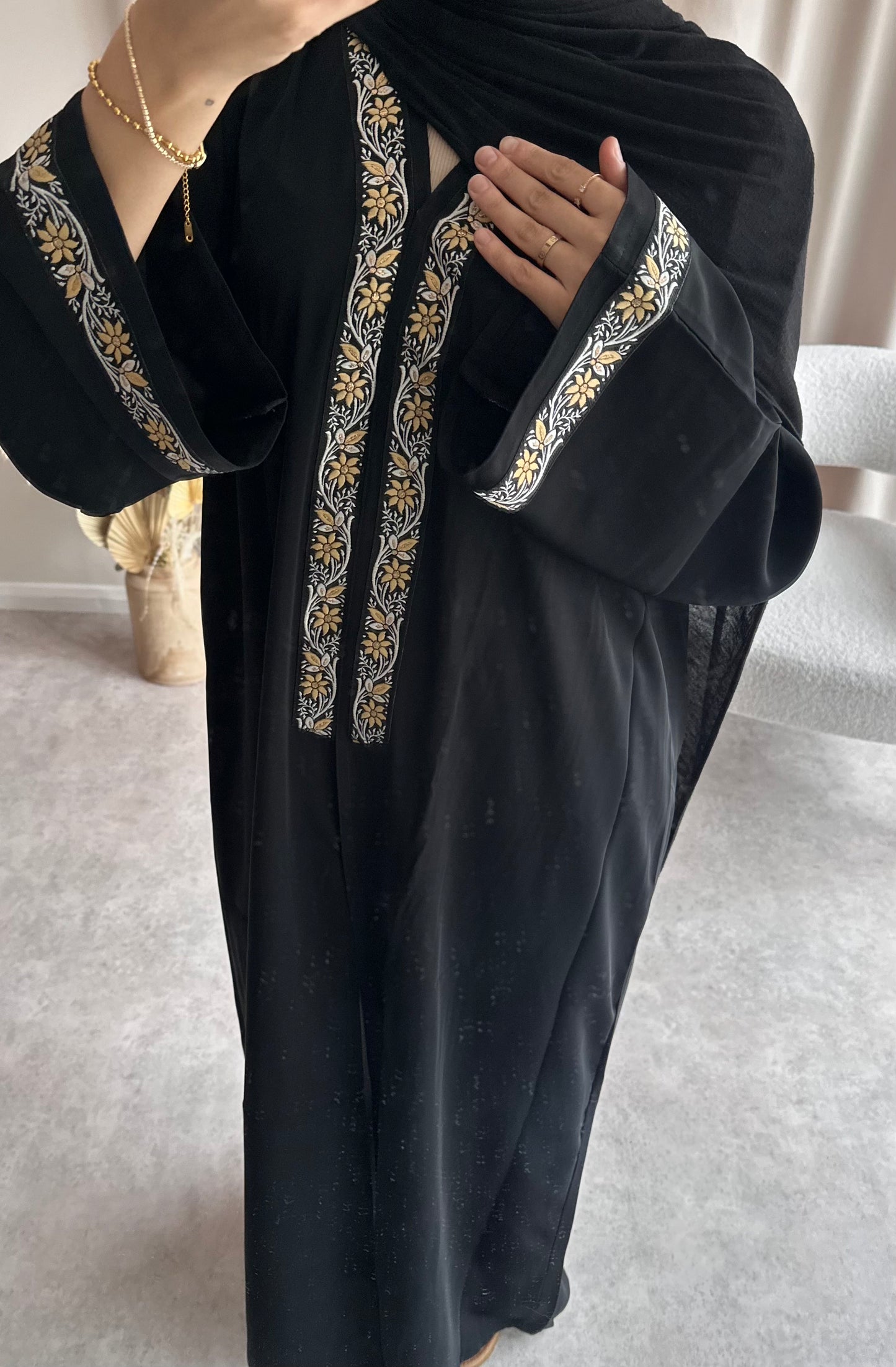 'FLORAL ABAYA'