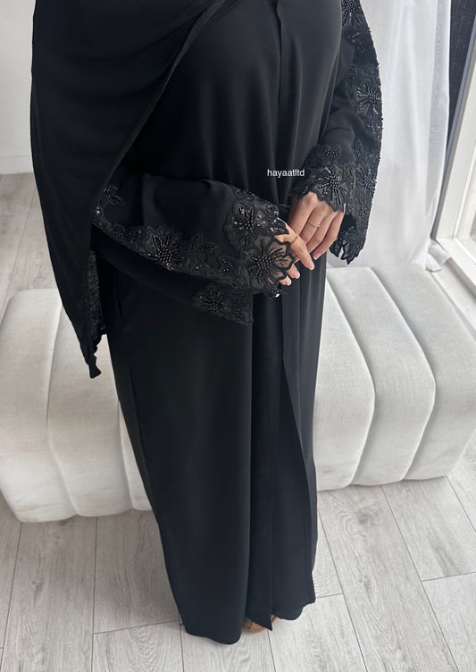 'LACE ABAYA'