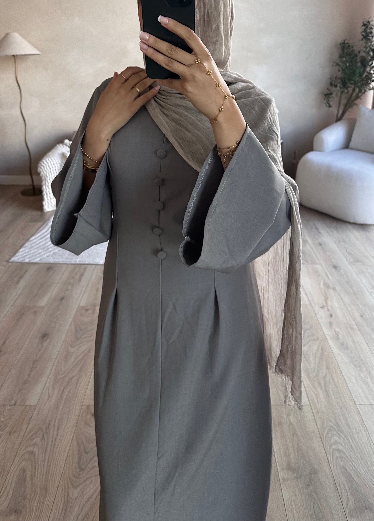 NOOR | Grey