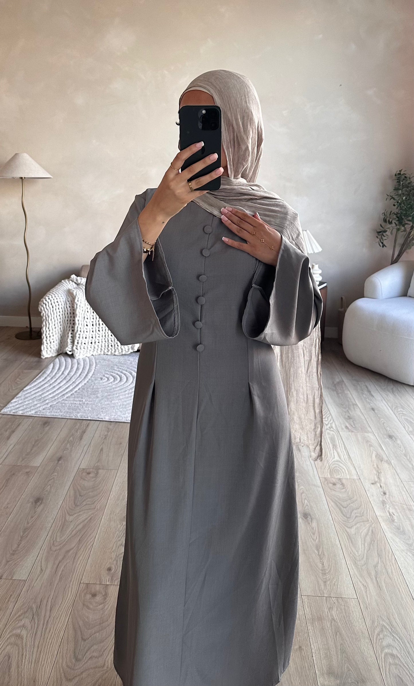NOOR | Grey