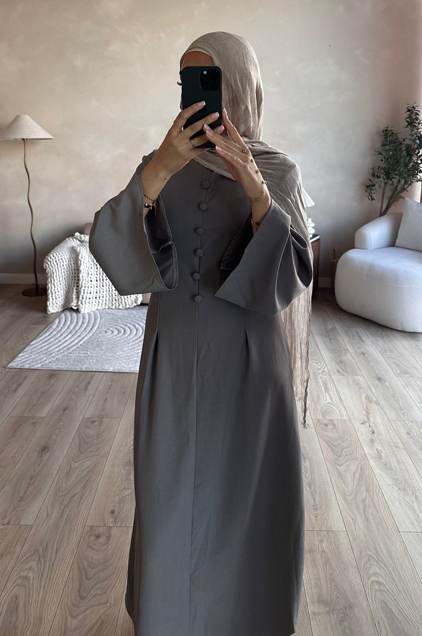 NOOR | Grey