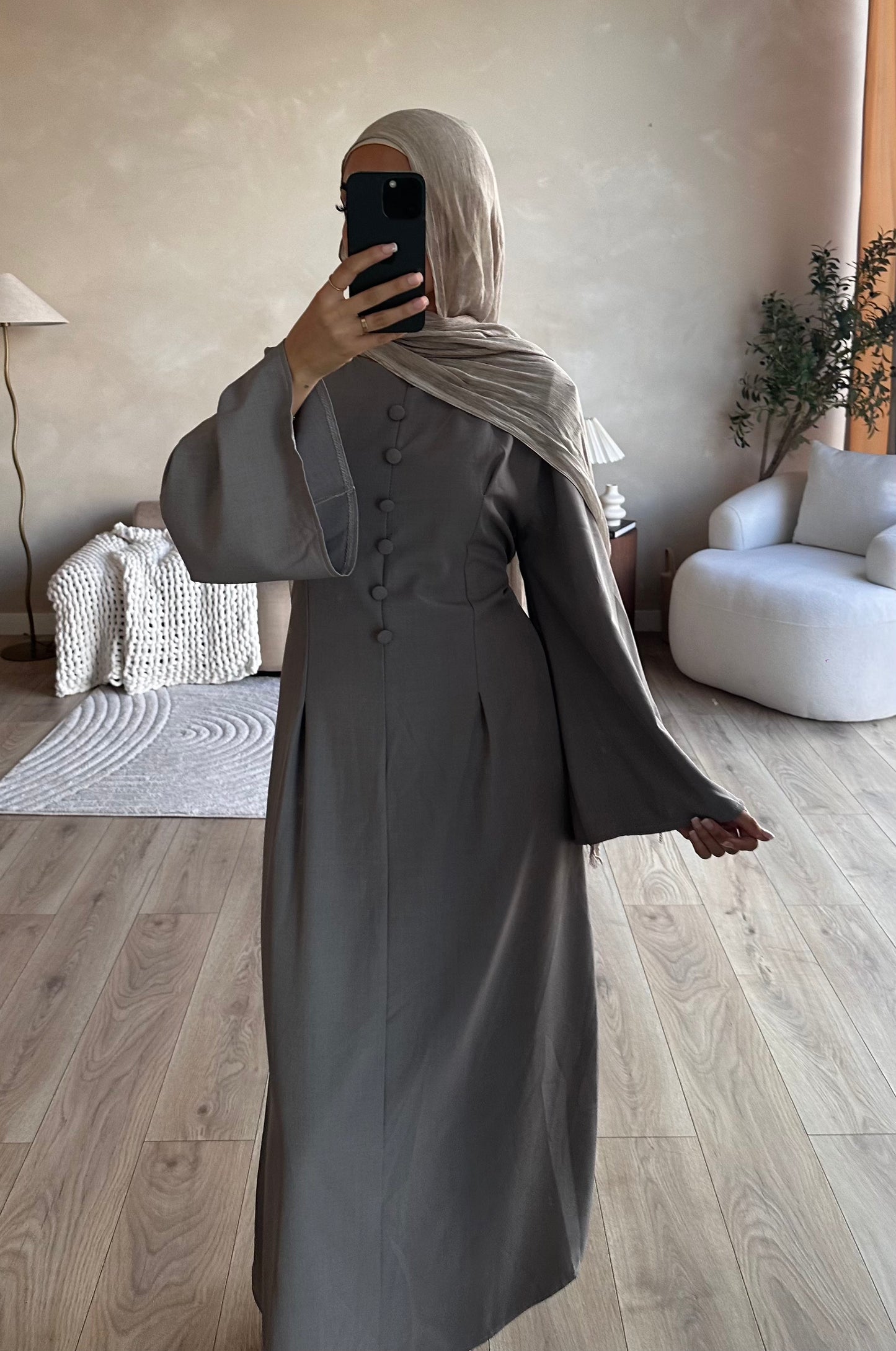 NOOR | Grey