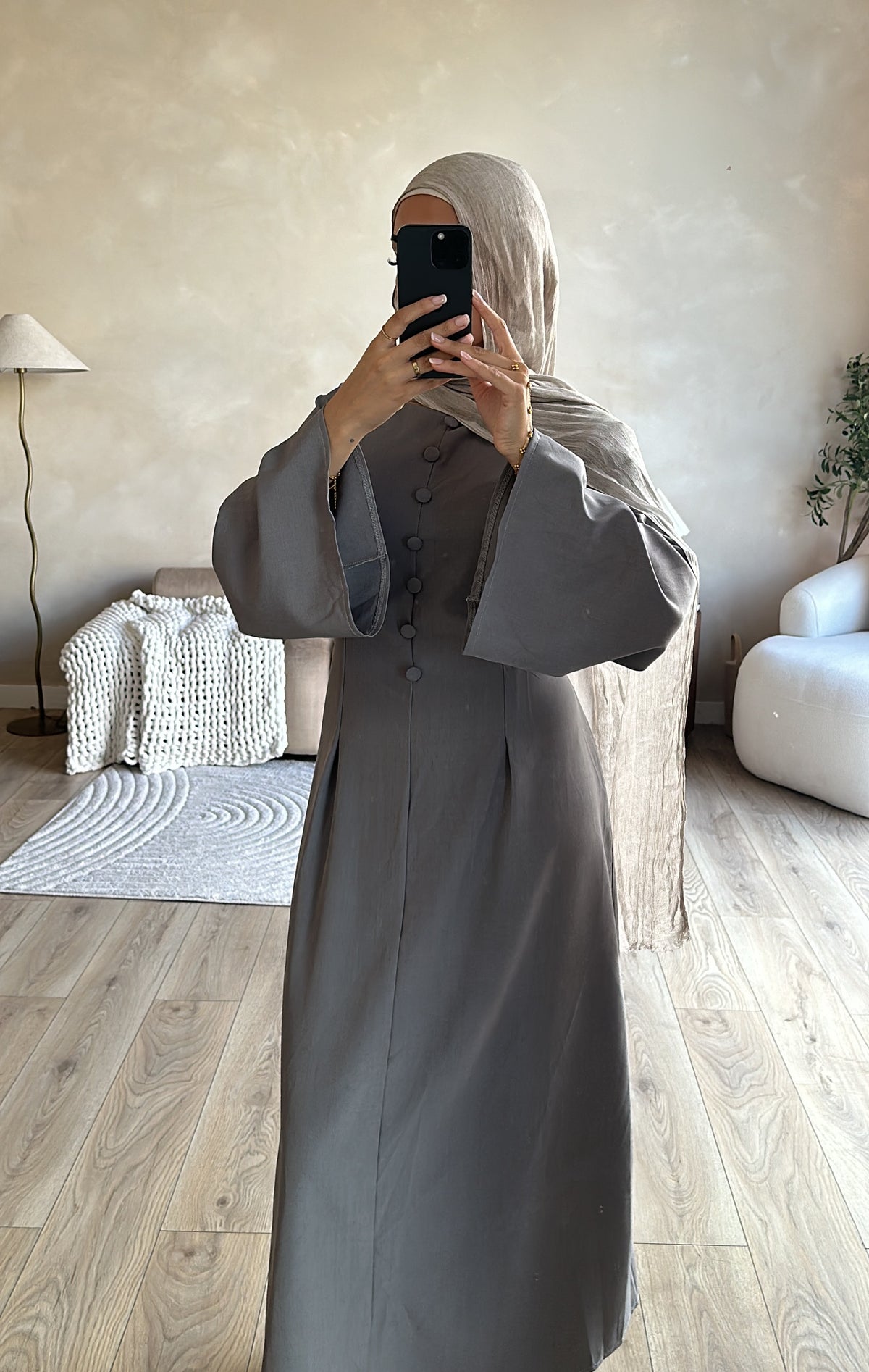 NOOR | Grey