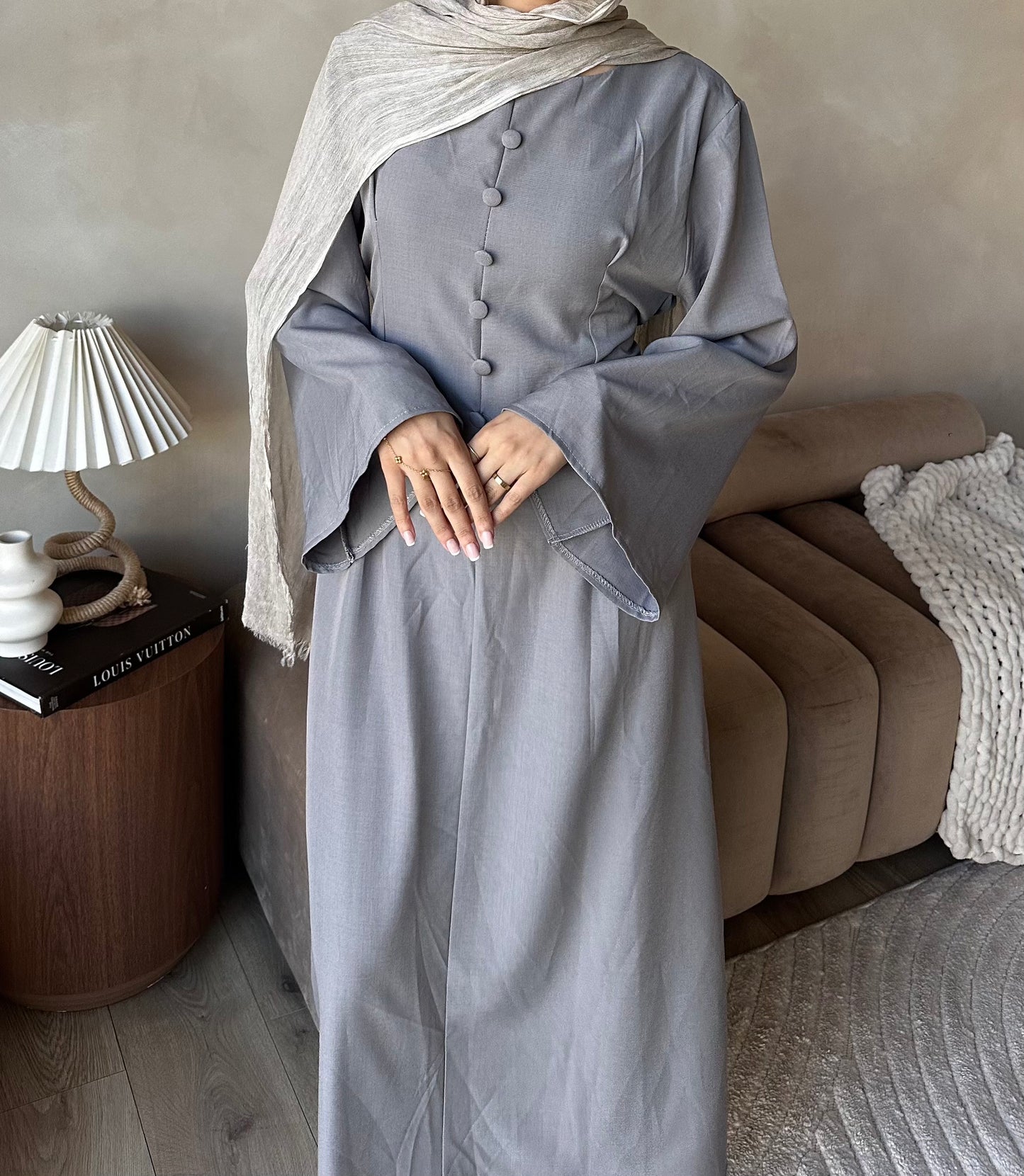 NOOR | Grey