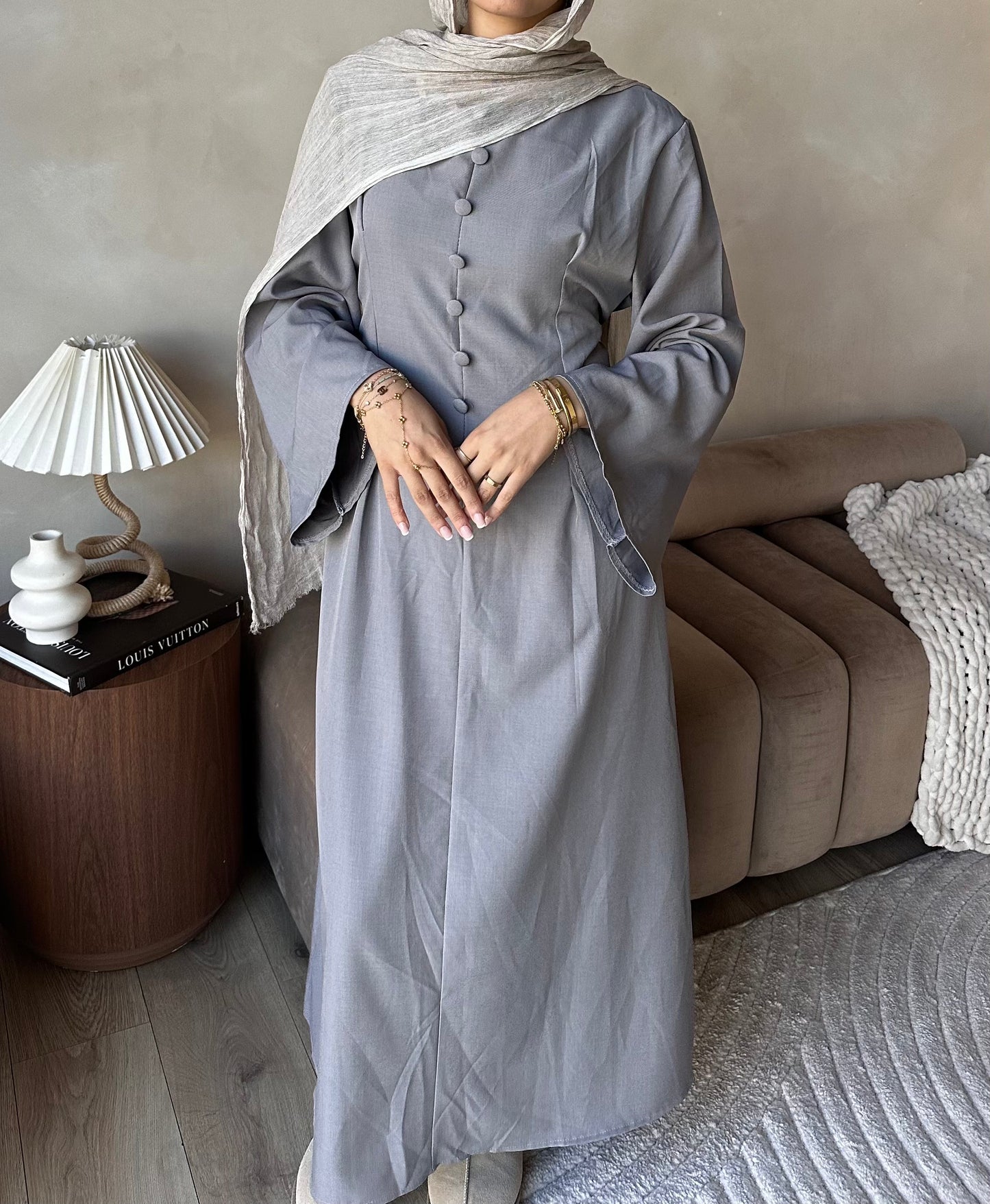 NOOR | Grey