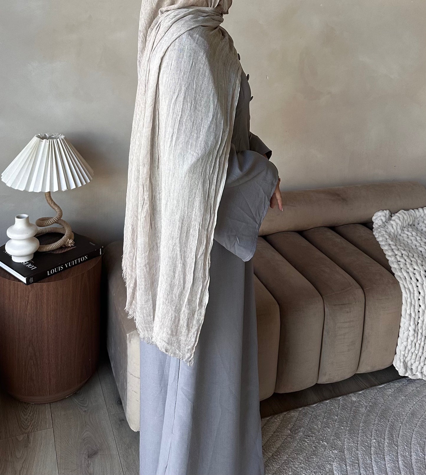 NOOR | Grey