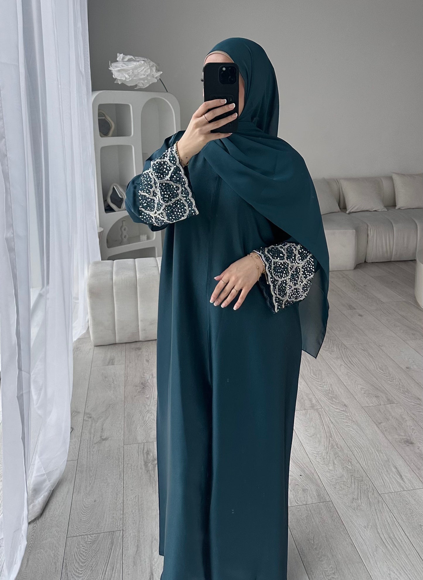'JASMINE ABAYA'