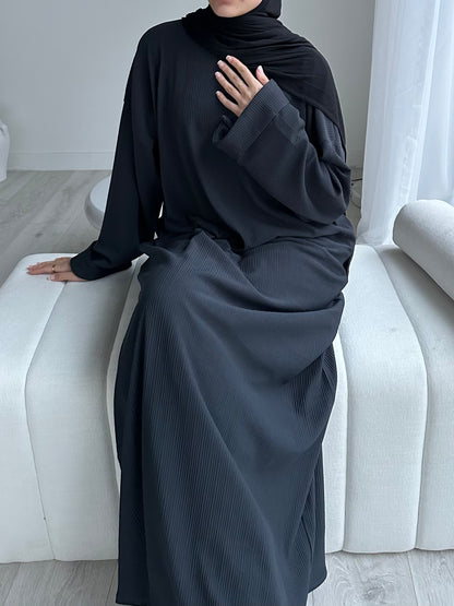'CLOSED RIBBED ABAYA'