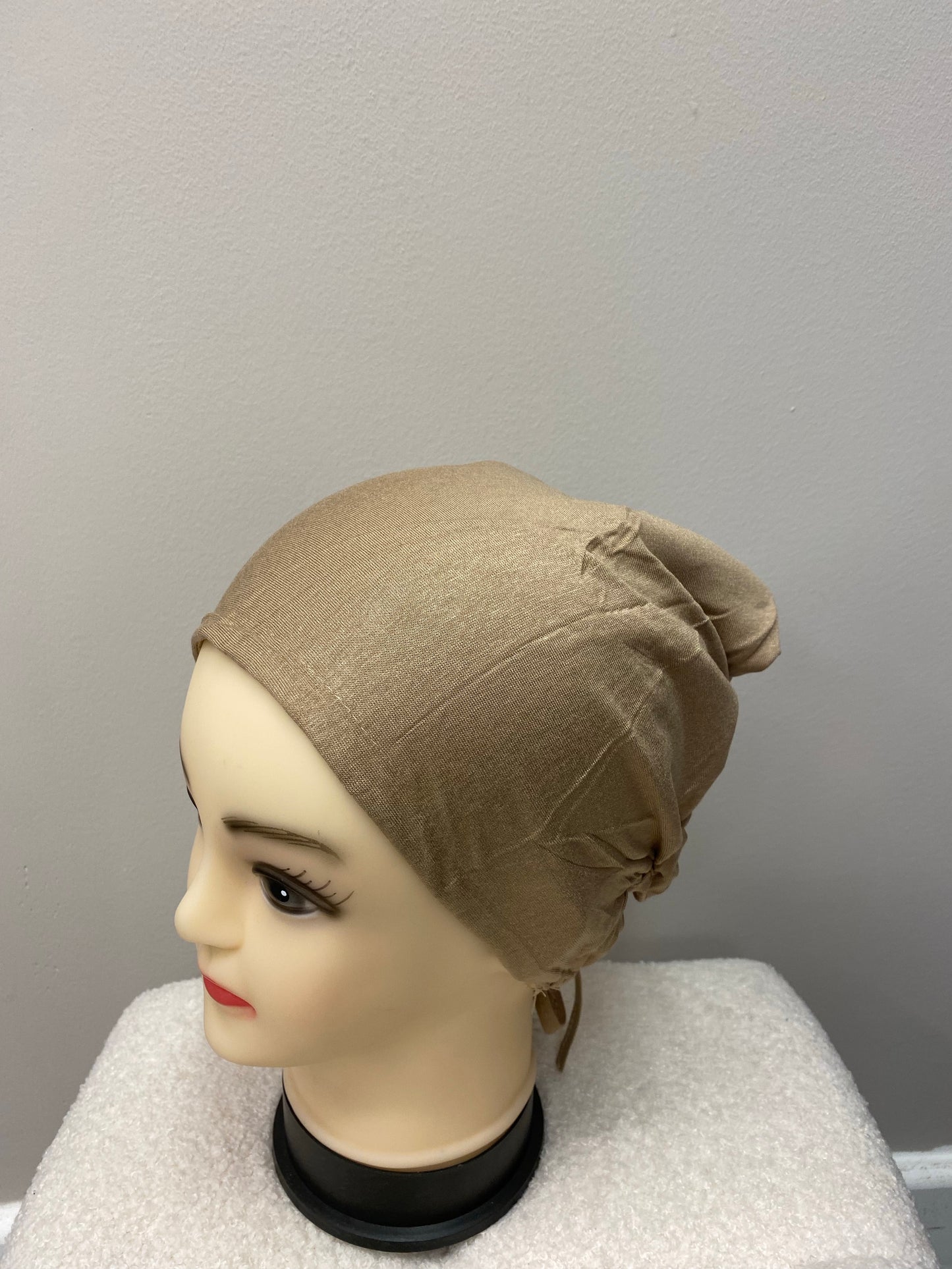 'SATIN LINED HEADCAP'